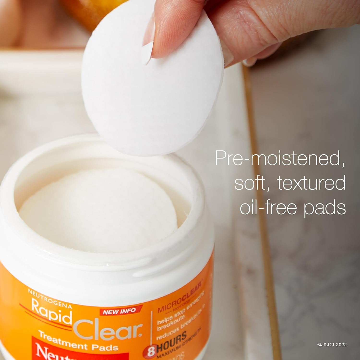 Neutrogena Rapid Clear Maximum Strength Acne Treatment Pads with Salicylic Acid - 60 Count Resealable Jar for Effective Pimple Control and Oil Removal