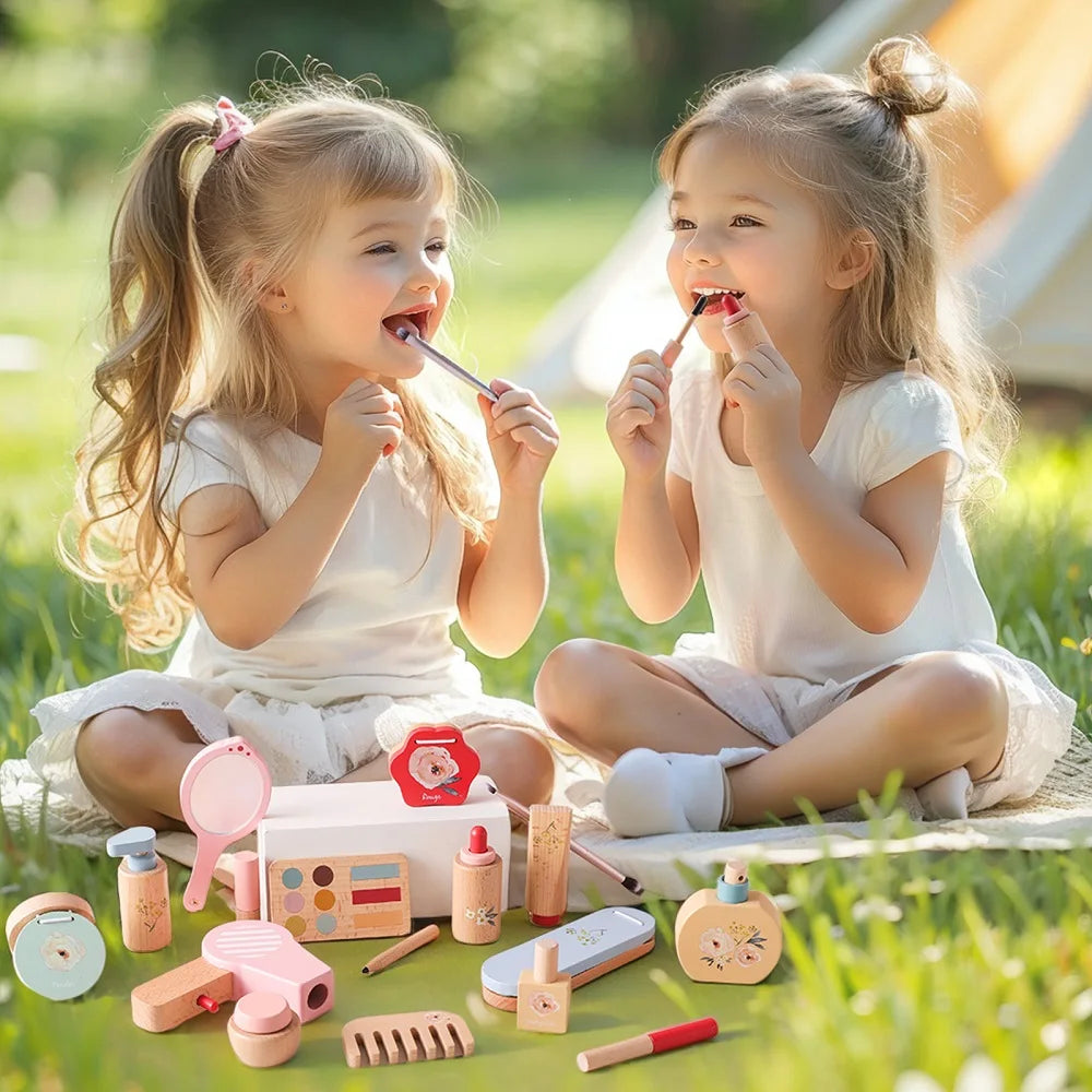 Wooden Pretend Play Makeup Set for Children - Simulation Cosmetics and Hairdressing Toys for Preschoolers